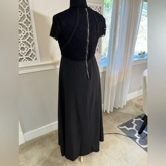 Chic Black Lace Maxi Dress - Picture 5 of 12